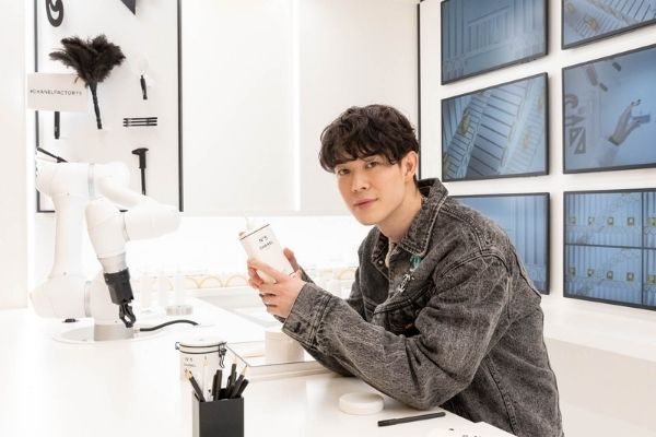 Chanel factory 5 - Robots Doosan