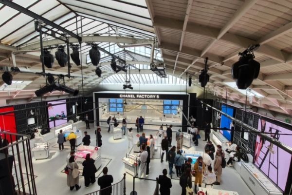Chanel factory 5 - Robots Doosan (3)